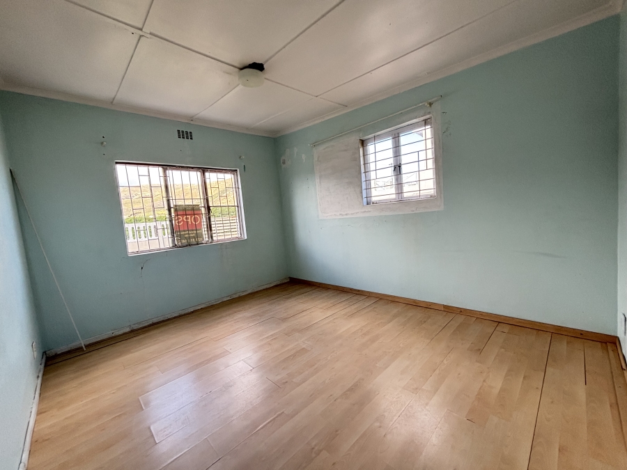 2 Bedroom Property for Sale in Hawston Western Cape